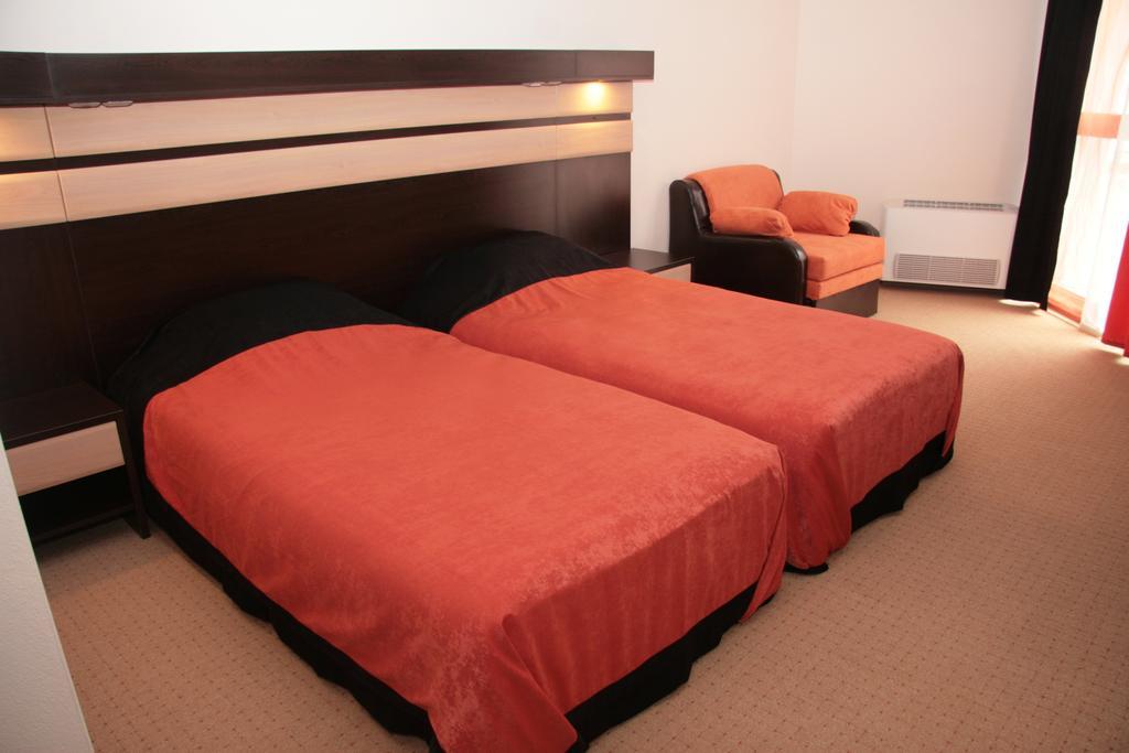 Hotel Byalo More Banite Zimmer foto