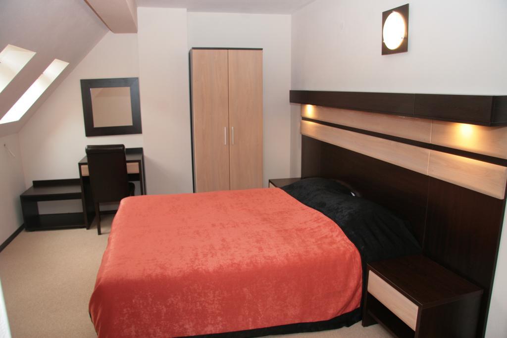 Hotel Byalo More Banite Zimmer foto
